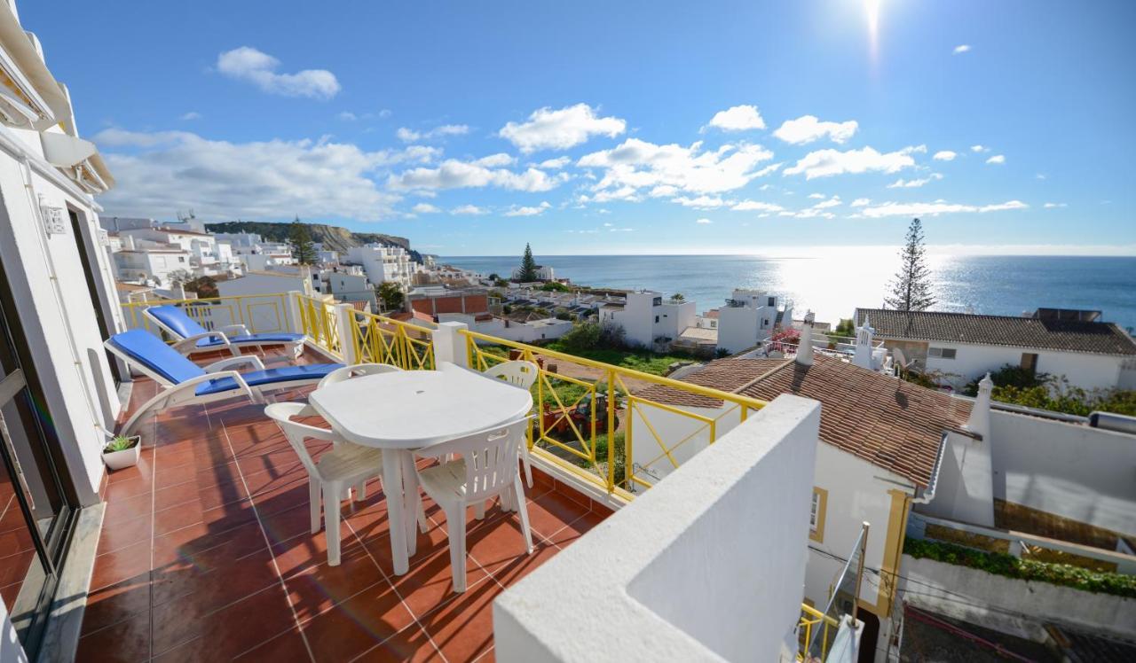 Luz Beach Ocean Front Apartment Exterior photo