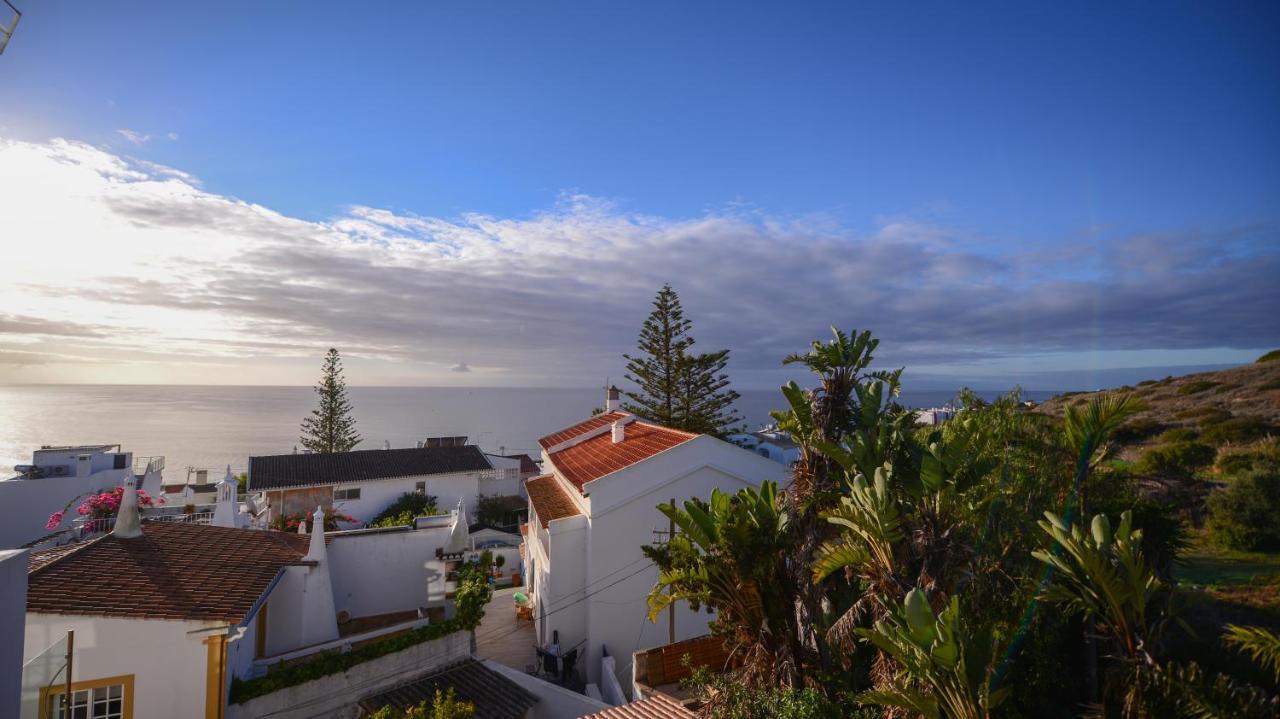 Luz Beach Ocean Front Apartment Exterior photo